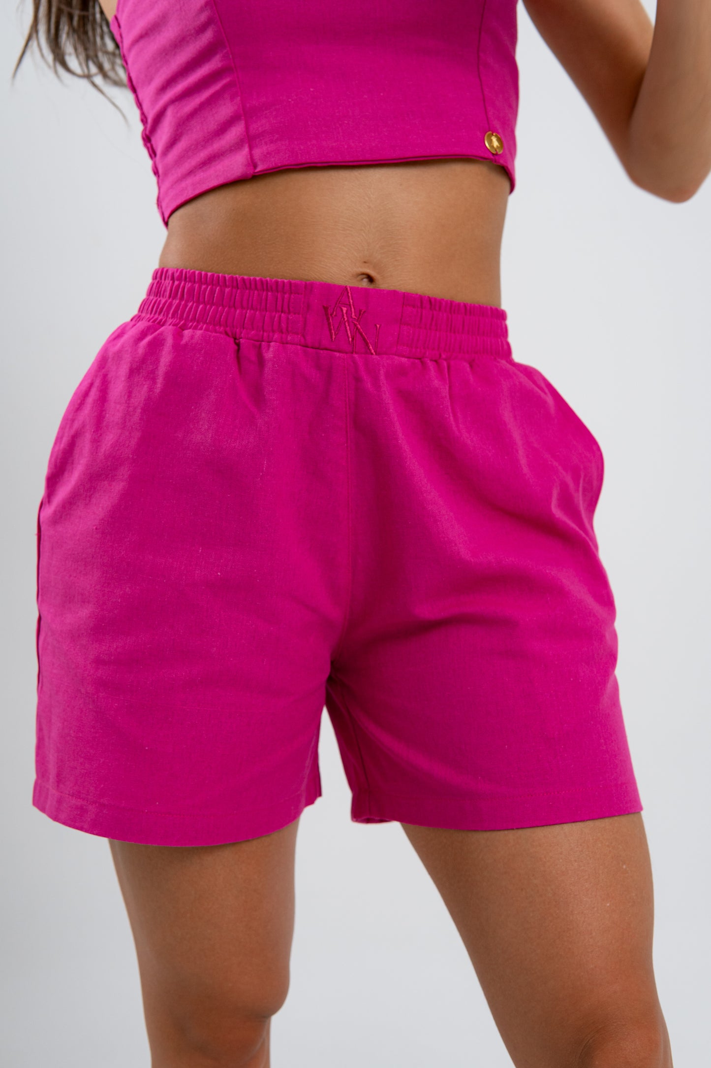 Wahine Short